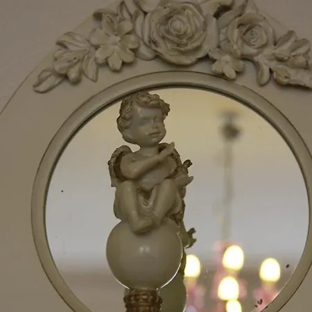 A In Bed & Breakfast